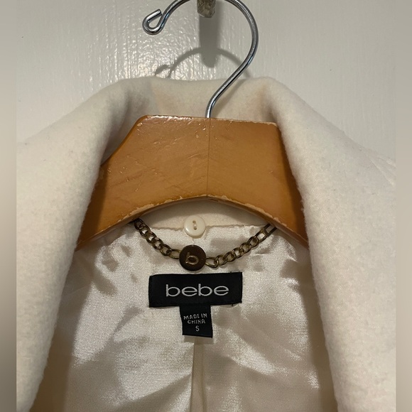 Coats - Picture 2 of 4